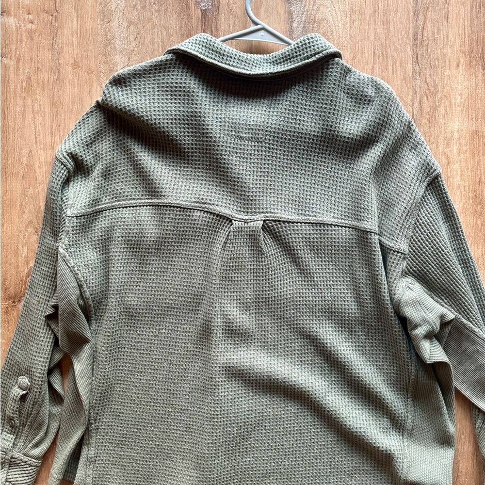 SOLD Aerie Lumber Jane Olive Green Waffle Knit Button-Up Shirt Small - Picture 4 of 4